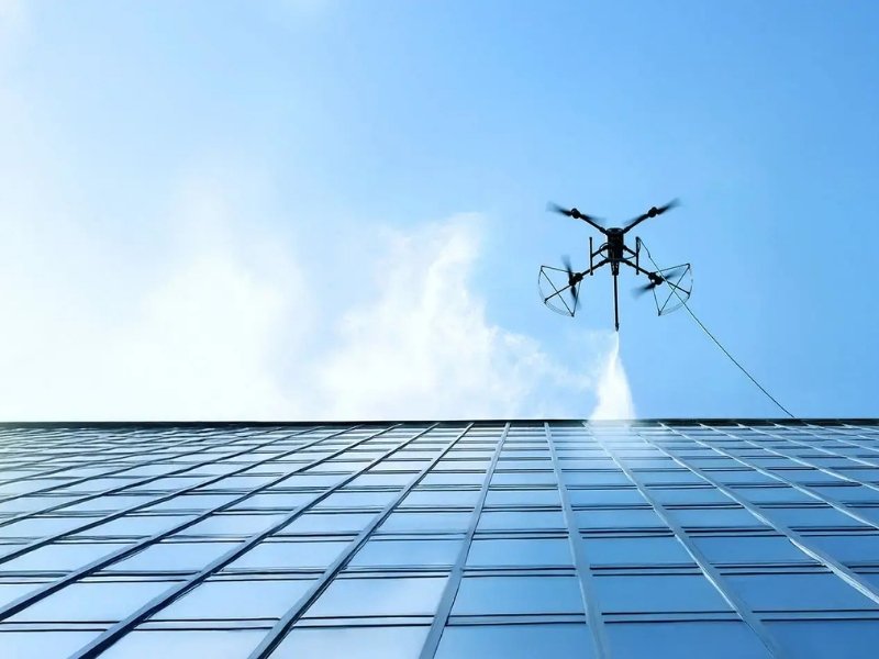 Facade cleaning in progress